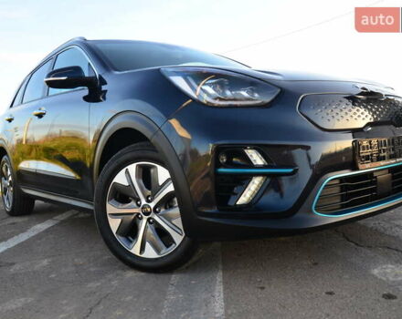 Синий Киа Niro, объемом двигателя 0 л и пробегом 79 тыс. км за 19333 $, фото 18 на Automoto.ua