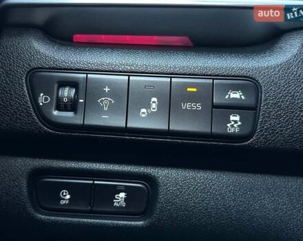 Синий Киа Niro, объемом двигателя 0 л и пробегом 58 тыс. км за 22900 $, фото 6 на Automoto.ua