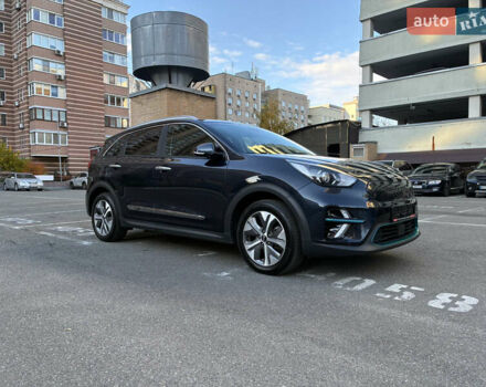 Киа Niro 2020 в Киеве на Automoto.ua Синий Киа Niro, объемом двигателя 0 л и пробегом 131 тыс. км за 17999 $, фото 22 на Automoto.ua