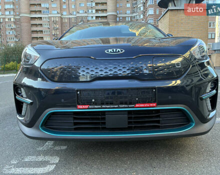 Киа Niro 2020 в Киеве на Automoto.ua Синий Киа Niro, объемом двигателя 0 л и пробегом 131 тыс. км за 17999 $, фото 1 на Automoto.ua