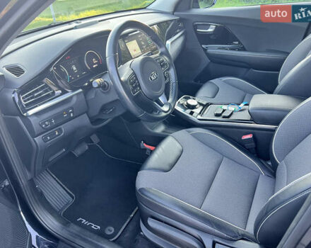Синій Кіа Niro, об'ємом двигуна 0 л та пробігом 112 тис. км за 19500 $, фото 33 на Automoto.ua