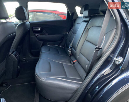 Синій Кіа Niro, об'ємом двигуна 0 л та пробігом 76 тис. км за 22900 $, фото 95 на Automoto.ua