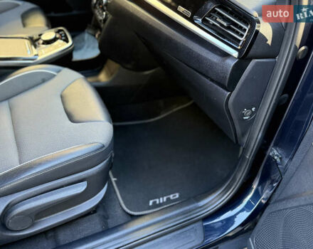 Синий Киа Niro, объемом двигателя 0 л и пробегом 131 тыс. км за 17999 $, фото 42 на Automoto.ua