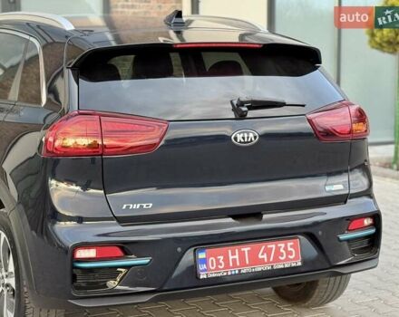 Синий Киа Niro, объемом двигателя 0 л и пробегом 90 тыс. км за 19999 $, фото 17 на Automoto.ua