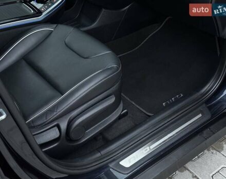 Синий Киа Niro, объемом двигателя 0 л и пробегом 95 тыс. км за 20500 $, фото 60 на Automoto.ua