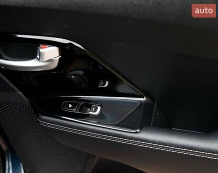 Синий Киа Niro, объемом двигателя 0 л и пробегом 99 тыс. км за 17950 $, фото 67 на Automoto.ua