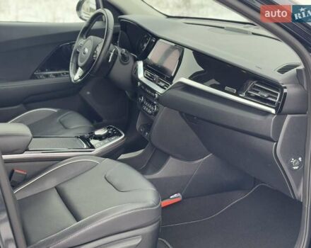 Синій Кіа Niro, об'ємом двигуна 0 л та пробігом 134 тис. км за 19300 $, фото 21 на Automoto.ua