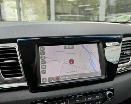 Синий Киа Niro, объемом двигателя 0 л и пробегом 105 тыс. км за 18999 $, фото 5 на Automoto.ua