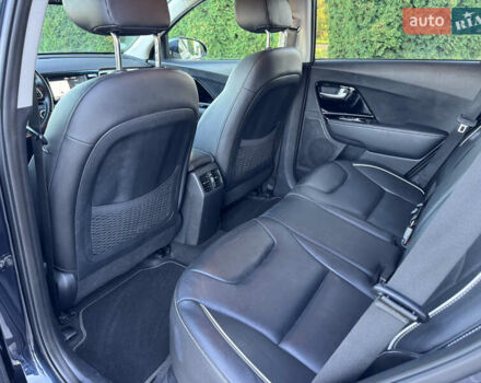 Синий Киа Niro, объемом двигателя 0 л и пробегом 138 тыс. км за 17800 $, фото 39 на Automoto.ua