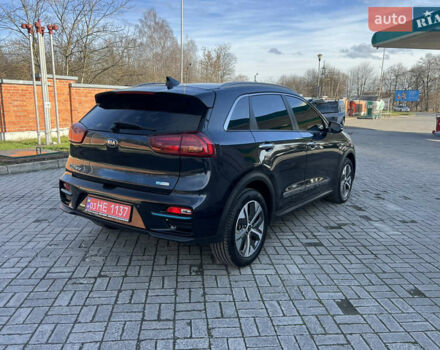 Синий Киа Niro, объемом двигателя 0 л и пробегом 92 тыс. км за 18799 $, фото 20 на Automoto.ua