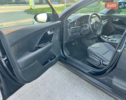 Синій Кіа Niro, об'ємом двигуна 0 л та пробігом 112 тис. км за 19500 $, фото 49 на Automoto.ua
