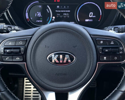 Синий Киа Niro, объемом двигателя 0 л и пробегом 76 тыс. км за 22900 $, фото 46 на Automoto.ua