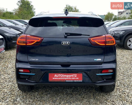 Синій Кіа Niro, об'ємом двигуна 0 л та пробігом 138 тис. км за 21200 $, фото 22 на Automoto.ua