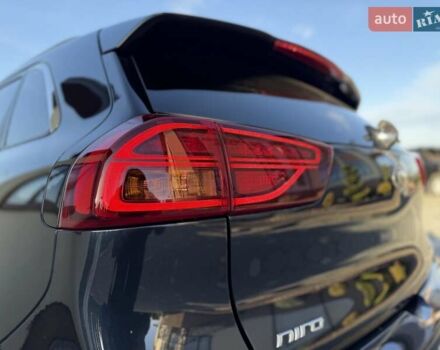 Синий Киа Niro, объемом двигателя 0 л и пробегом 78 тыс. км за 20950 $, фото 52 на Automoto.ua