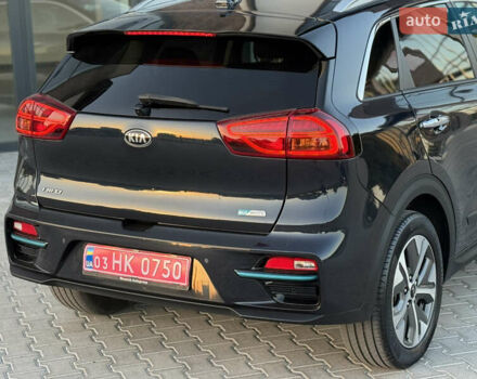 Синий Киа Niro, объемом двигателя 0 л и пробегом 130 тыс. км за 18900 $, фото 25 на Automoto.ua