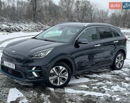 Синій Кіа Niro, об'ємом двигуна 0 л та пробігом 134 тис. км за 19300 $, фото 36 на Automoto.ua