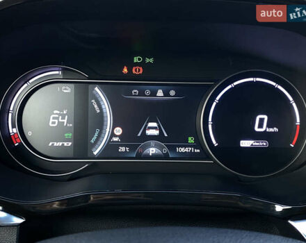 Синій Кіа Niro, об'ємом двигуна 0 л та пробігом 106 тис. км за 21900 $, фото 48 на Automoto.ua
