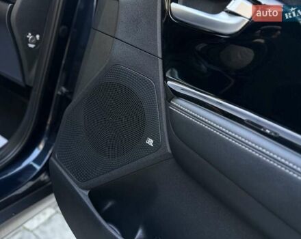 Синий Киа Niro, объемом двигателя 0 л и пробегом 78 тыс. км за 20950 $, фото 99 на Automoto.ua