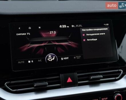 Синий Киа Niro, объемом двигателя 0 л и пробегом 95 тыс. км за 20500 $, фото 53 на Automoto.ua