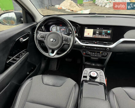 Синий Киа Niro, объемом двигателя 0 л и пробегом 63 тыс. км за 19990 $, фото 26 на Automoto.ua