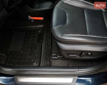 Синий Киа Niro, объемом двигателя 0 л и пробегом 99 тыс. км за 17950 $, фото 49 на Automoto.ua