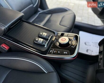 Синий Киа Niro, объемом двигателя 0 л и пробегом 78 тыс. км за 20950 $, фото 94 на Automoto.ua