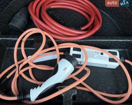 Синий Киа Niro, объемом двигателя 0 л и пробегом 138 тыс. км за 18350 $, фото 114 на Automoto.ua