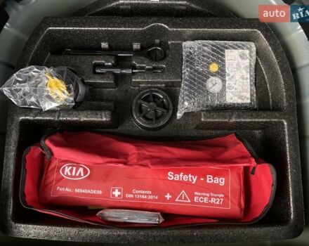 Синий Киа Niro, объемом двигателя 0 л и пробегом 72 тыс. км за 21700 $, фото 60 на Automoto.ua