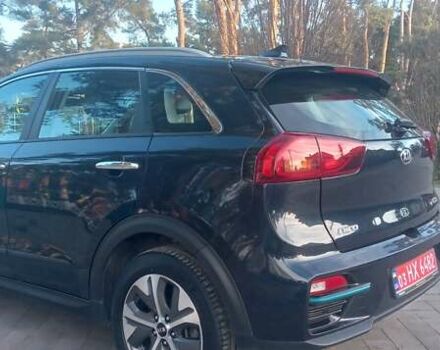 Синій Кіа Niro, об'ємом двигуна 0 л та пробігом 66 тис. км за 21490 $, фото 15 на Automoto.ua