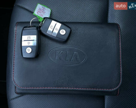 Киа Niro 2020 в Львове на Automoto.ua Синий Киа Niro, объемом двигателя 0 л и пробегом 106 тыс. км за 20900 $, фото 104 на Automoto.ua