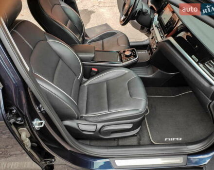 Синий Киа Niro, объемом двигателя 0 л и пробегом 131 тыс. км за 19500 $, фото 24 на Automoto.ua