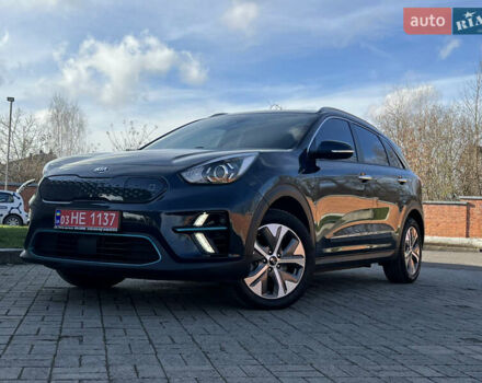 Синий Киа Niro, объемом двигателя 0 л и пробегом 92 тыс. км за 18799 $, фото 7 на Automoto.ua