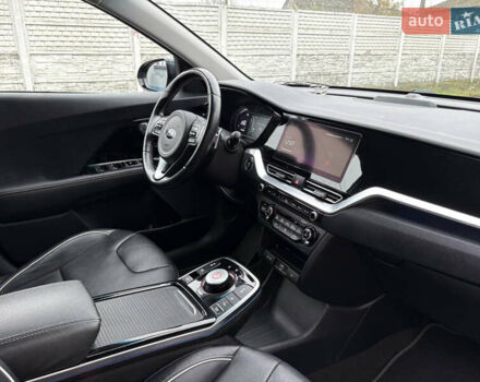 Синий Киа Niro, объемом двигателя 0 л и пробегом 115 тыс. км за 19900 $, фото 15 на Automoto.ua