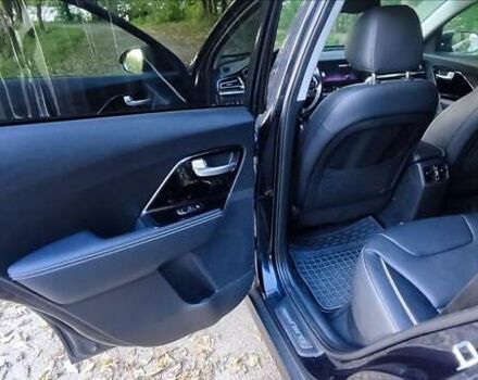 Киа Niro 2020 в Городке на Automoto.ua Синий Киа Niro, объемом двигателя 0 л и пробегом 135 тыс. км за 19856 $, фото 30 на Automoto.ua