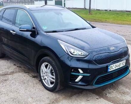Синий Киа Niro, объемом двигателя 0 л и пробегом 137 тыс. км за 19470 $, фото 1 на Automoto.ua