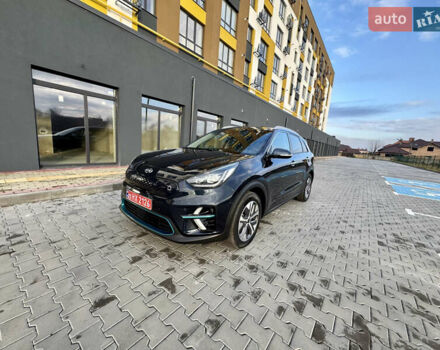 Синий Киа Niro, объемом двигателя 0 л и пробегом 93 тыс. км за 21300 $, фото 1 на Automoto.ua