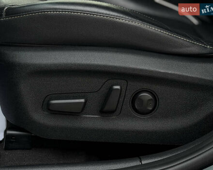 Синий Киа Niro, объемом двигателя 0 л и пробегом 135 тыс. км за 18999 $, фото 49 на Automoto.ua