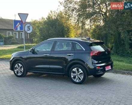 Синій Кіа Niro, об'ємом двигуна 0 л та пробігом 112 тис. км за 19500 $, фото 20 на Automoto.ua