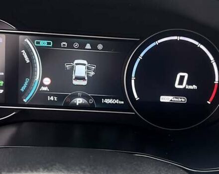 Синій Кіа Niro, об'ємом двигуна 0 л та пробігом 135 тис. км за 18750 $, фото 8 на Automoto.ua