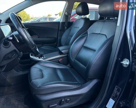 Синий Киа Niro, объемом двигателя 0 л и пробегом 58 тыс. км за 22900 $, фото 30 на Automoto.ua
