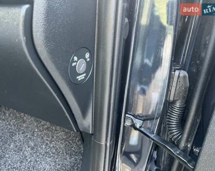 Синій Кіа Niro, об'ємом двигуна 0 л та пробігом 84 тис. км за 18500 $, фото 42 на Automoto.ua