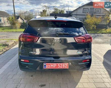 Синий Киа Niro, объемом двигателя 0 л и пробегом 129 тыс. км за 19062 $, фото 3 на Automoto.ua