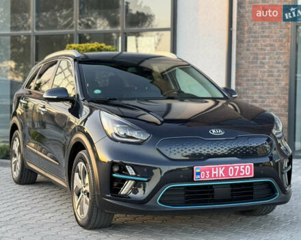 Синий Киа Niro, объемом двигателя 0 л и пробегом 130 тыс. км за 18900 $, фото 14 на Automoto.ua