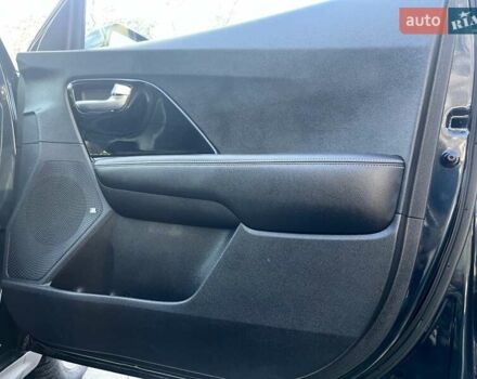 Синій Кіа Niro, об'ємом двигуна 0 л та пробігом 84 тис. км за 18500 $, фото 49 на Automoto.ua