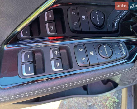 Синий Киа Niro, объемом двигателя 0 л и пробегом 155 тыс. км за 18500 $, фото 18 на Automoto.ua