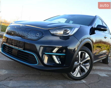 Синий Киа Niro, объемом двигателя 0 л и пробегом 79 тыс. км за 19333 $, фото 4 на Automoto.ua