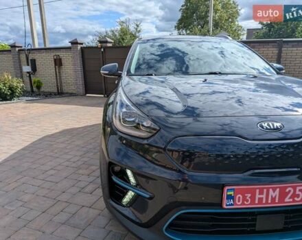 Киа Niro 2020 в Луцке на Automoto.ua Синий Киа Niro, объемом двигателя 0 л и пробегом 157 тыс. км за 19700 $, фото 7 на Automoto.ua