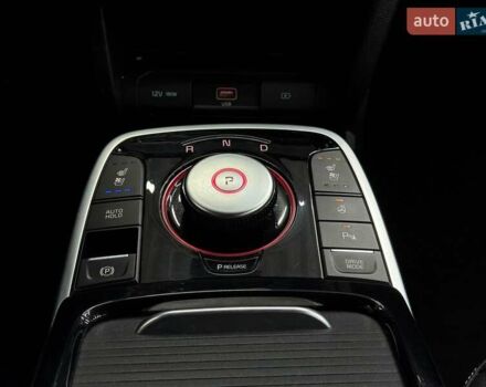 Синій Кіа Niro, об'ємом двигуна 0 л та пробігом 90 тис. км за 19989 $, фото 25 на Automoto.ua