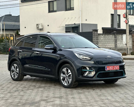 Синій Кіа Niro, об'ємом двигуна 0 л та пробігом 130 тис. км за 18990 $, фото 18 на Automoto.ua