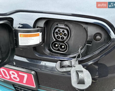 Синий Киа Niro, объемом двигателя 0 л и пробегом 125 тыс. км за 19600 $, фото 18 на Automoto.ua